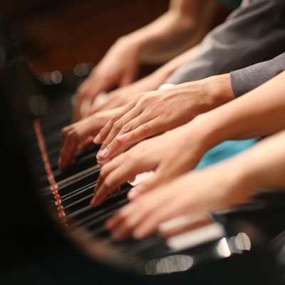 とんだばやし演奏家協会　 私の街でｸﾗｼｯｸVol.30　6手30指が織りなすピアノアンサンブル『Collage Piano』〜コラージュ・ピアノ～画像